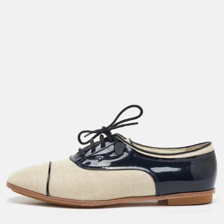 Tod's Beige/Navy Blue Canvas and Patent Leather Lace Up Oxford Size 38