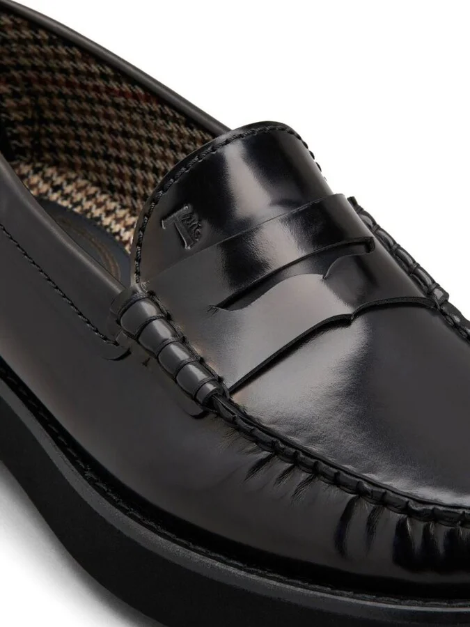 Tod'S Brushed Finish Leather Loafers Shoes - Image 3