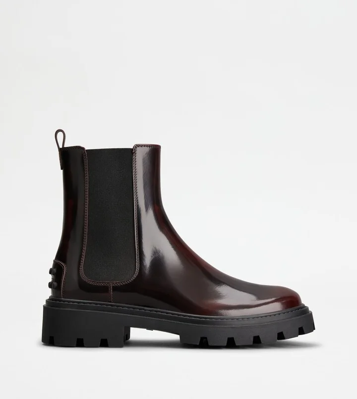 Tod's Chelsea Boots in Leather