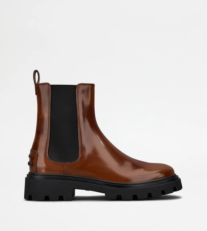 Tod's Chelsea Boots in Leather