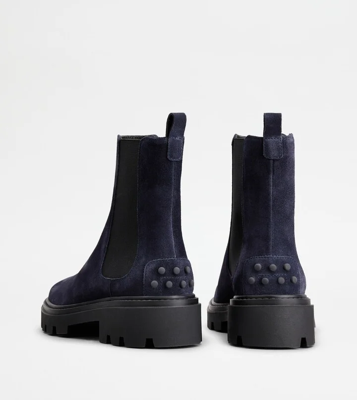 Tod's Chelsea Boots in Suede - Image 3
