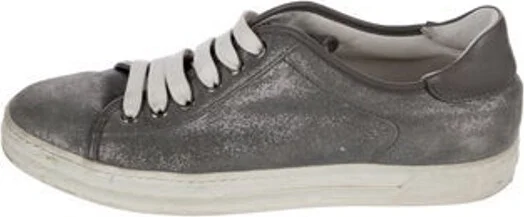 Grey, Metallic