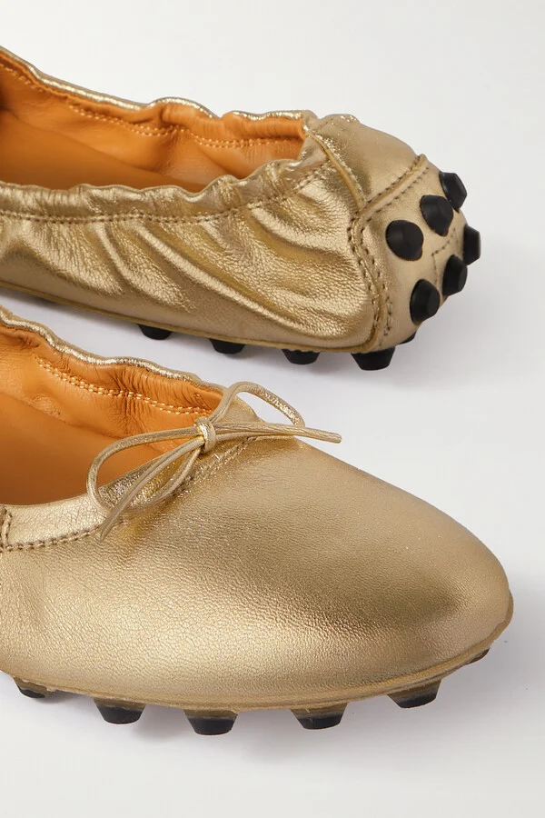 Tod's - Gommino Bubble Metallic Leather Ballet Flats - Gold - Image 4