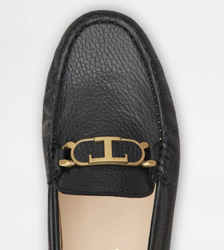 Tod's Gommino Driving Shoes in Leather - Image 5