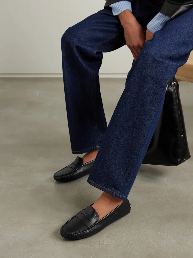 Tod's - Gommino Leather Loafers - Black - Image 2