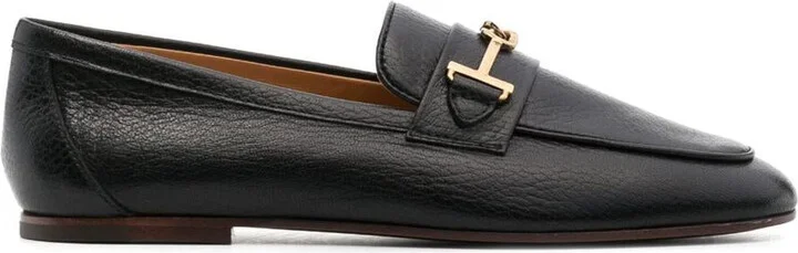 Tod'S Grained Leather Loafers With Metal T Ring Accessory Shoes