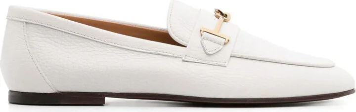 Tod'S Grained Leather Loafers With Metal T Ring Accessory Shoes