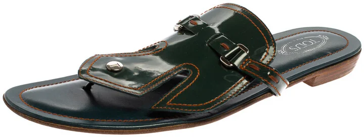 Tod's Green Patent Leather Buckle Detail Thong Flats Size 40.5