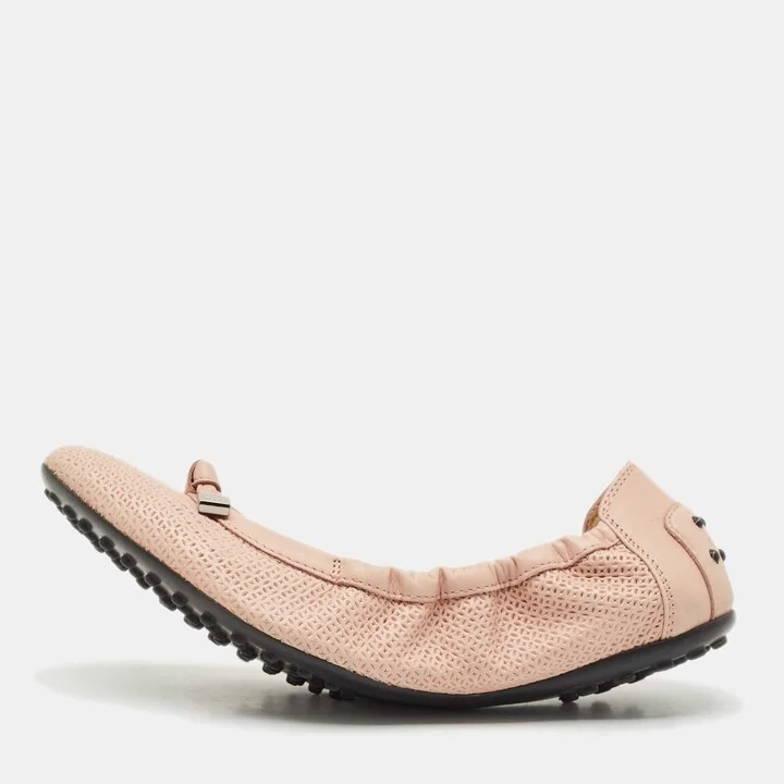 Tod's Light Pink Leather Bow Scrunch Ballet Flats Size 39