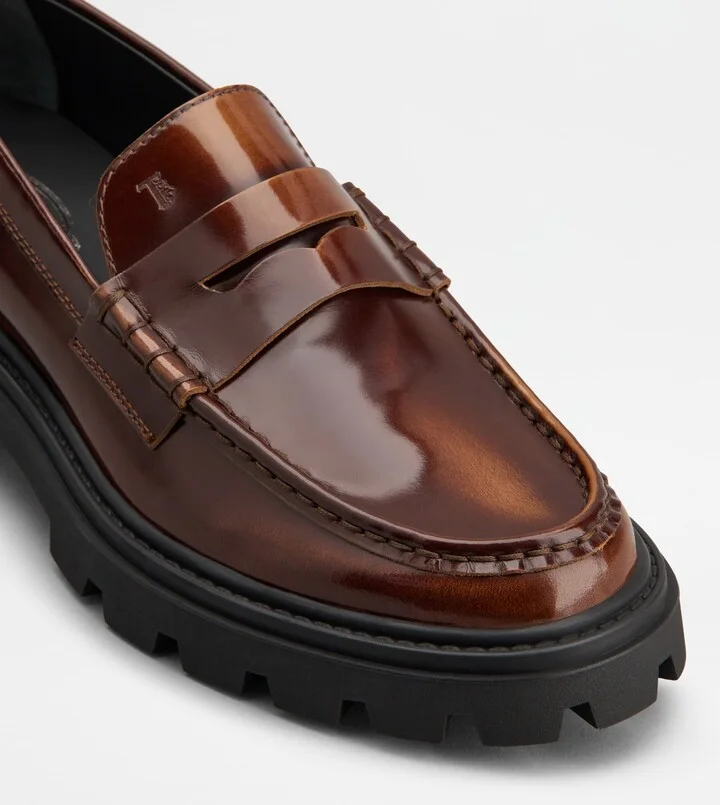 Tod's Loafers in Leather - Image 5