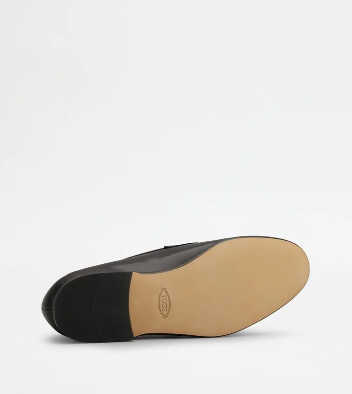 Tod's Loafers in Leather - Image 4