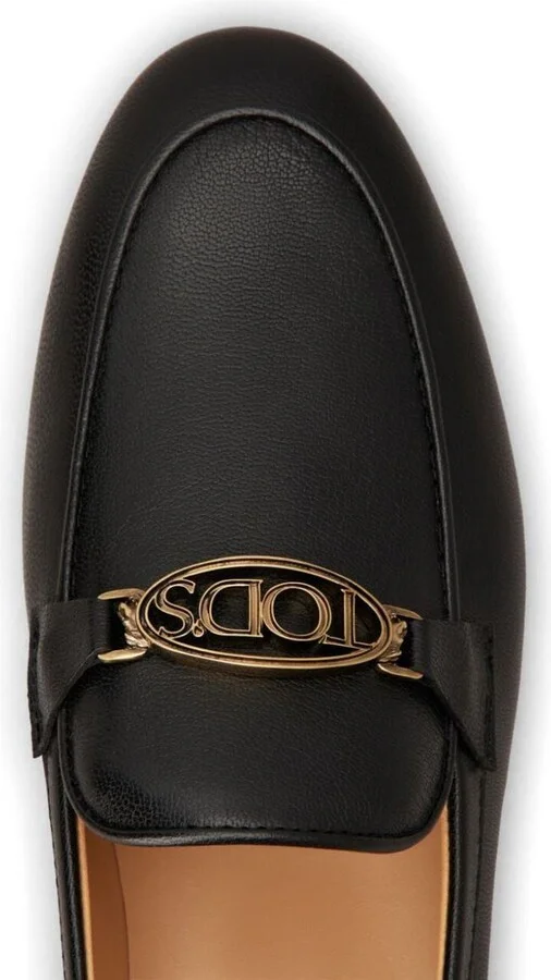 Tod'S Oval Logo Leather Loafer Shoes - Image 3