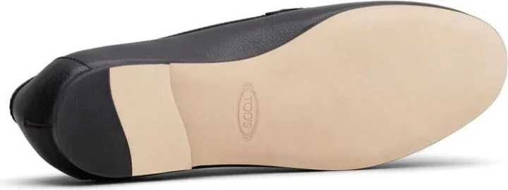 Tod'S Oval Logo Leather Loafer Shoes - Image 4