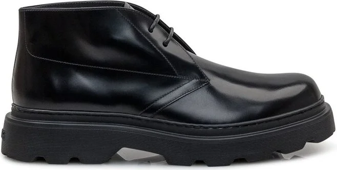 Tod's Round Toe Ankle Boots
