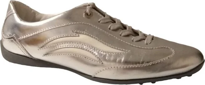 Tod's Round Toe Lace-Up Sneakers