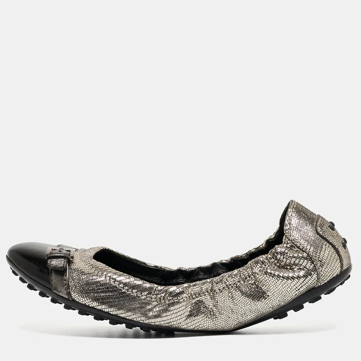 Tod's Sliver/Black Textured Suede and Leather Buckle Detail Scrunch Ballet Flats Size 37
