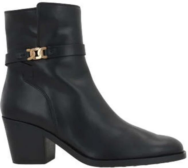 Tod's Square Toe Heeled Ankle Boots