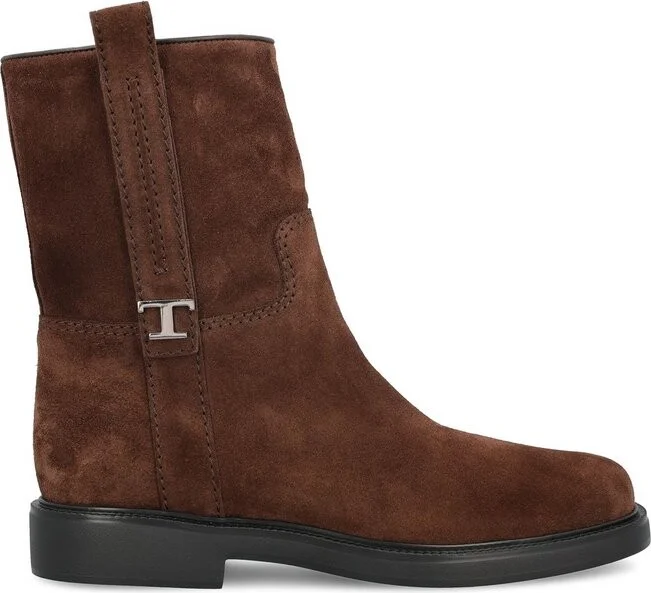 Tod's T Plaque Round-Toe Ankle Boots