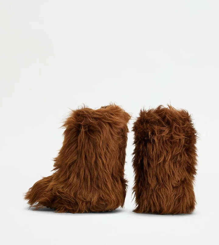 Tod's W. G. Ankle Boots in Sheepskin - Image 3