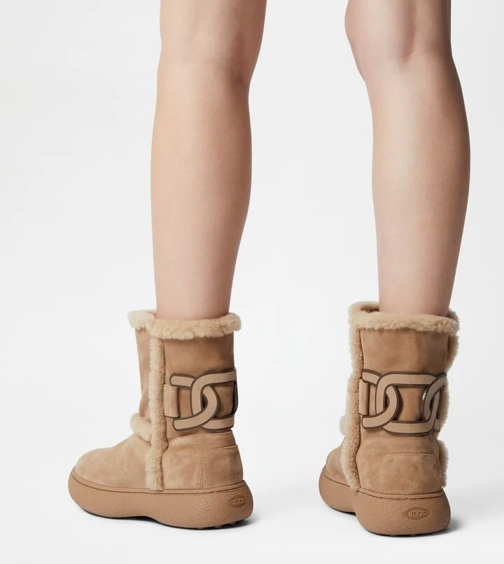 Tod's W. G. Ankle Boots in Suede - Image 7