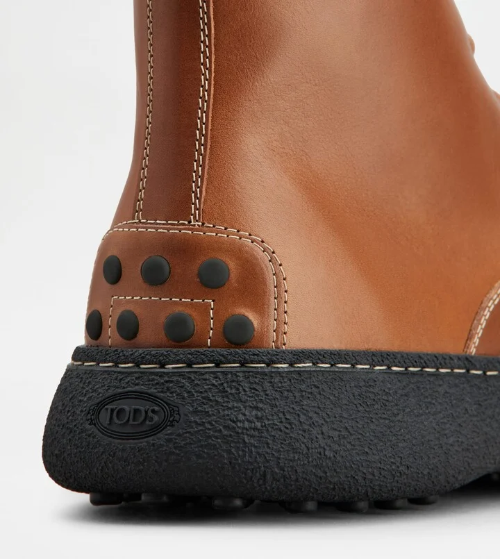Tod's W. G. Lace-up Ankle Boots in Leather - Image 5