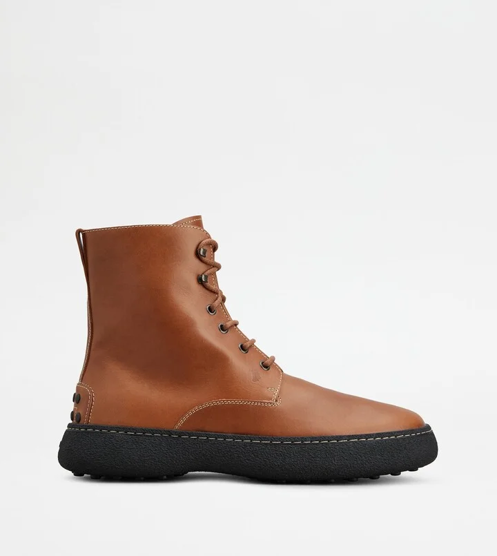 Tod's W. G. Lace-up Ankle Boots in Leather