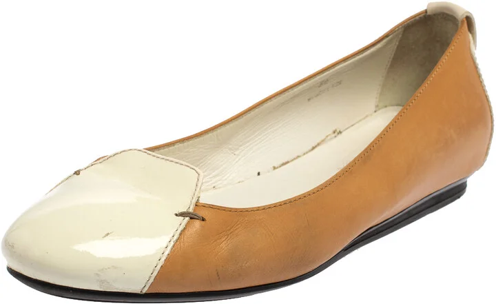 Tod's White/Brown Patent And Leather Ballet Flats Size 36