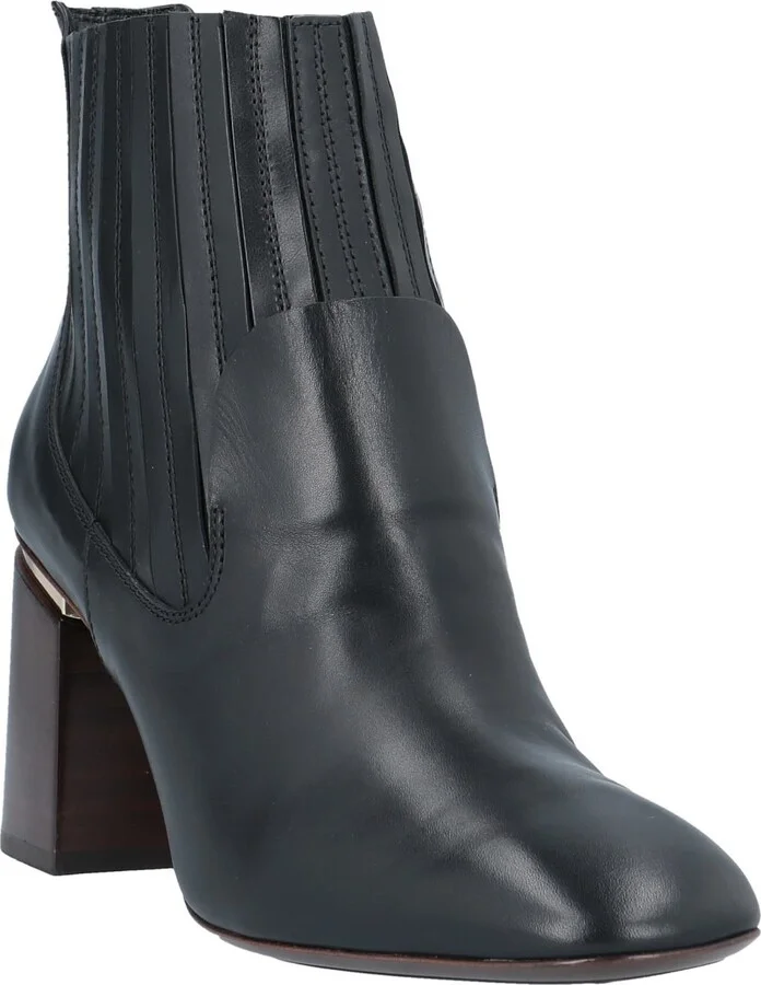 Tod's Woman Ankle boots - Image 4