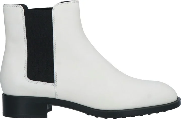 Tod's Woman Ankle boots - Image 3