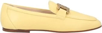 Pastel yellow