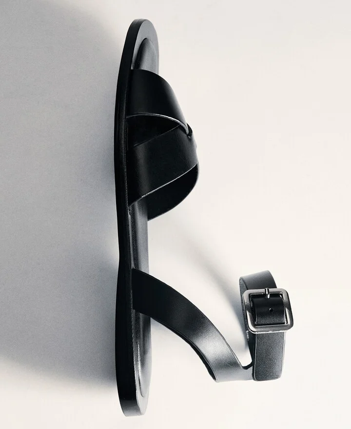 Toe Loop Flat Sandal - Image 5