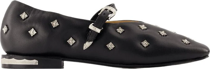Toga Pulla Aj1342 Ballerinas