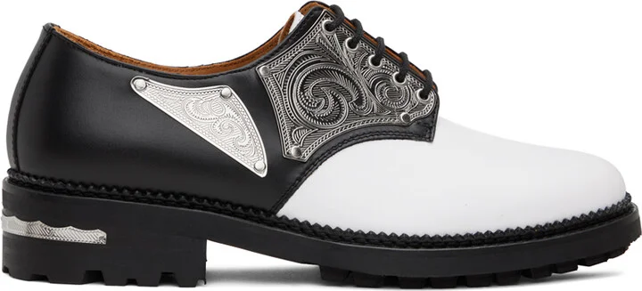 Toga Virilis Black & White Metal Plate Oxfords