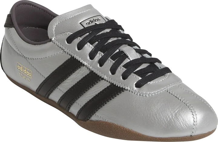 Silver Metallic/ Black/ Gum