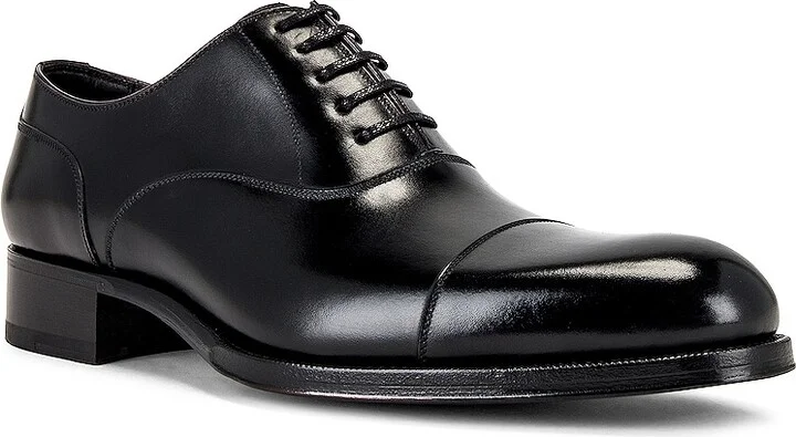 TOM FORD Edgar Lace Up Dress Shoe in Black - Image 2
