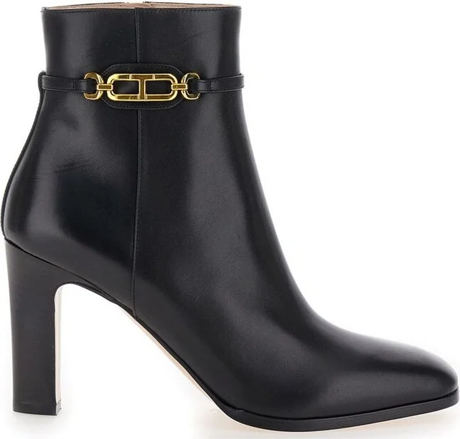 Tom Ford Logo Plaque Ankle Boots