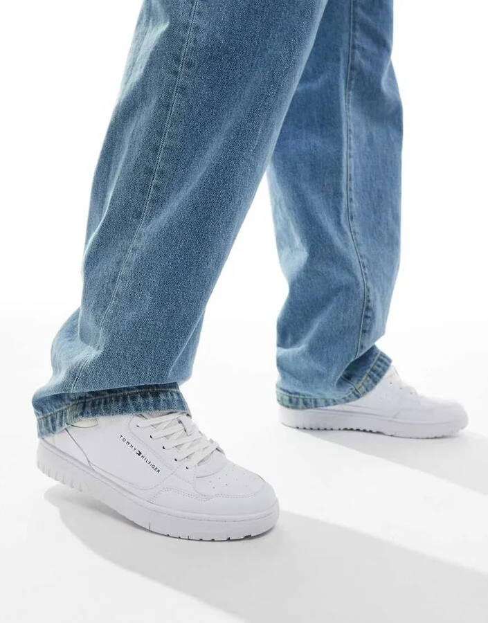Tommy Hilfiger Basket essential sneakers in triple white