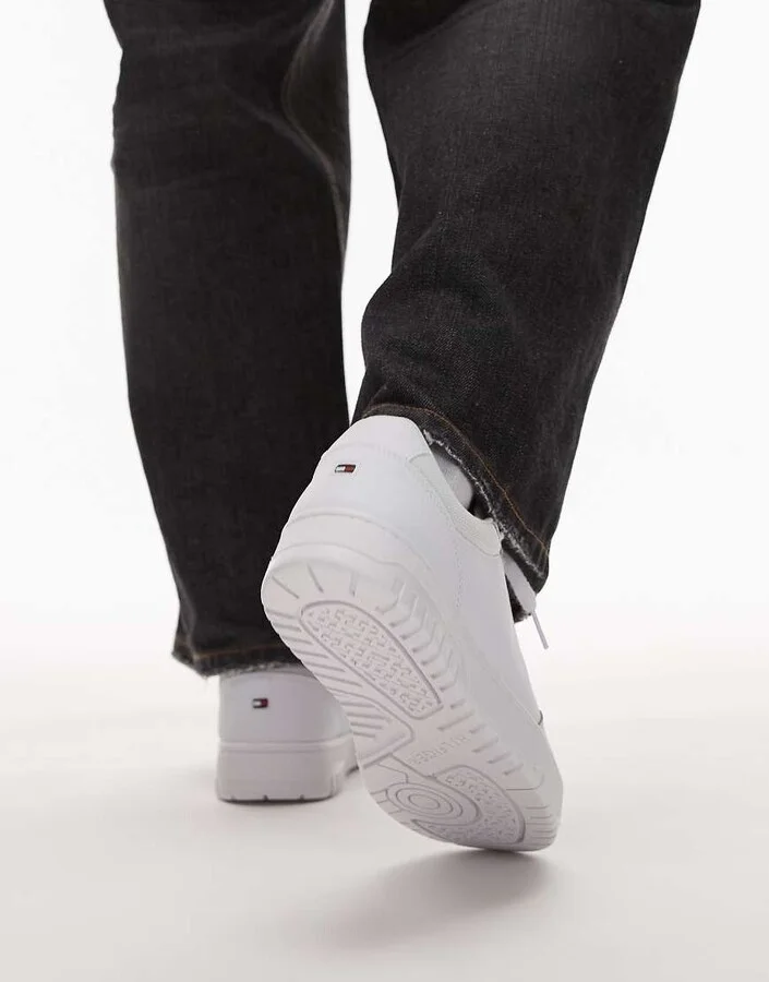Tommy Hilfiger basket sneakers with perforated details in white - Image 3