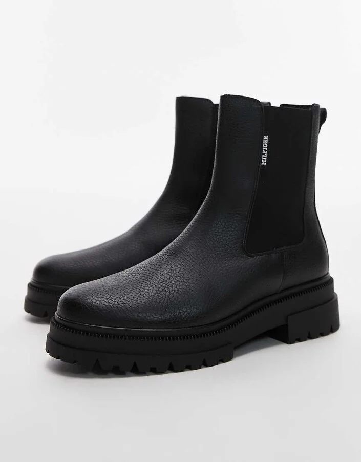 Tommy Hilfiger chunky leather Chelsea boots in black - Image 2