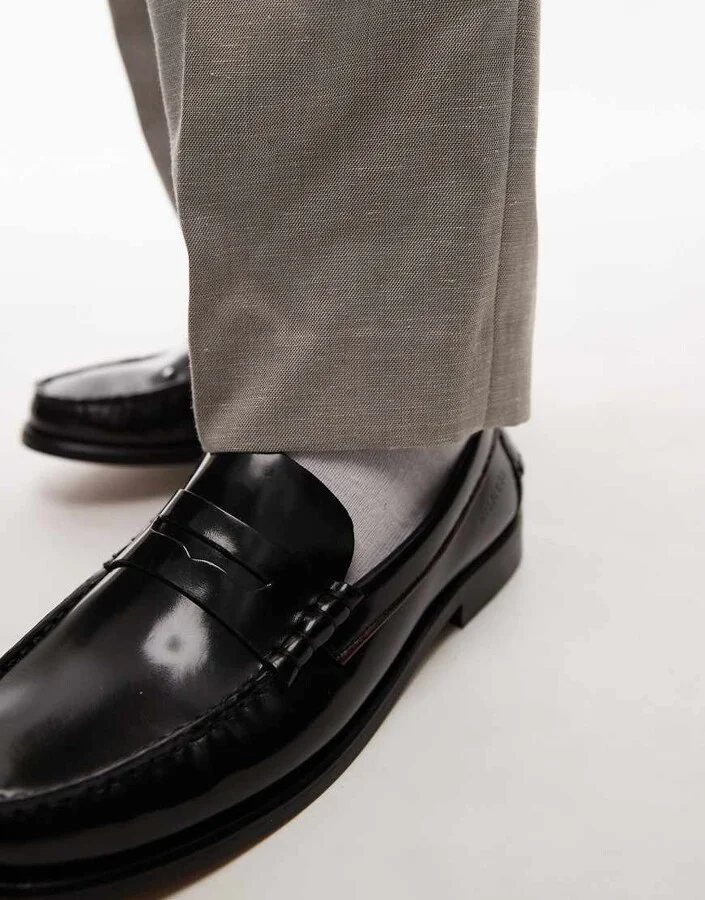 Tommy Hilfiger classic leather loafers in black - Image 4