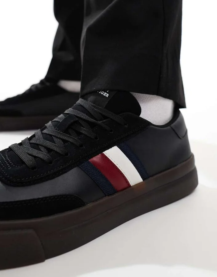 Tommy Hilfiger cupset sneakers in black with gum sole - Image 4