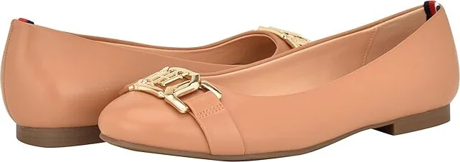 Tommy Hilfiger Gallyne Women's Flat Shoes Caramel : 6 M, Synthetic