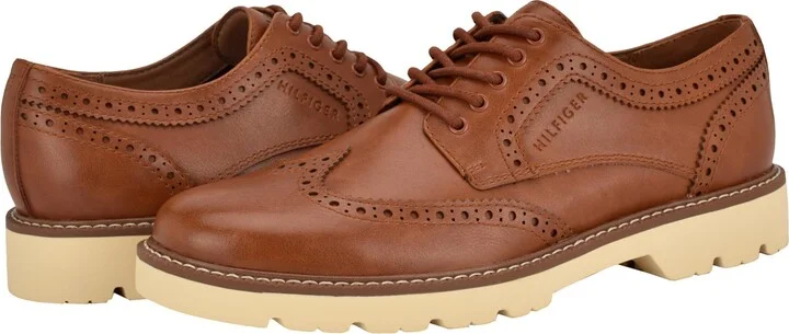 Tommy Hilfiger Men's Trenity Light Brown Medium 9.5