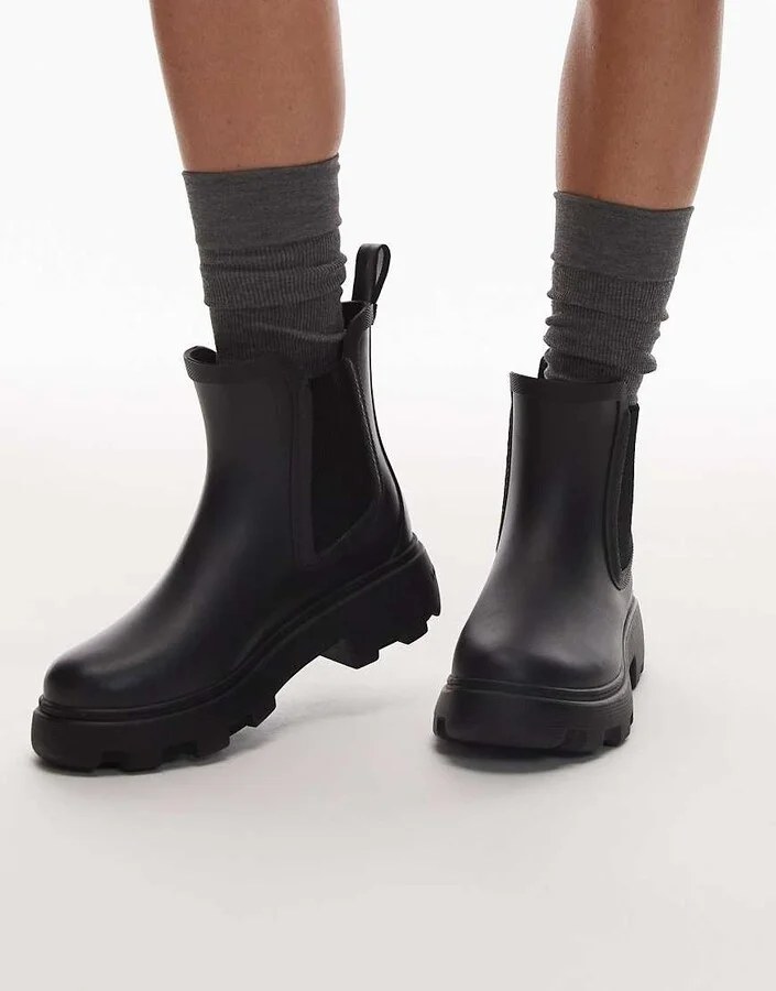 Tommy Hilfiger short rubber boots in black