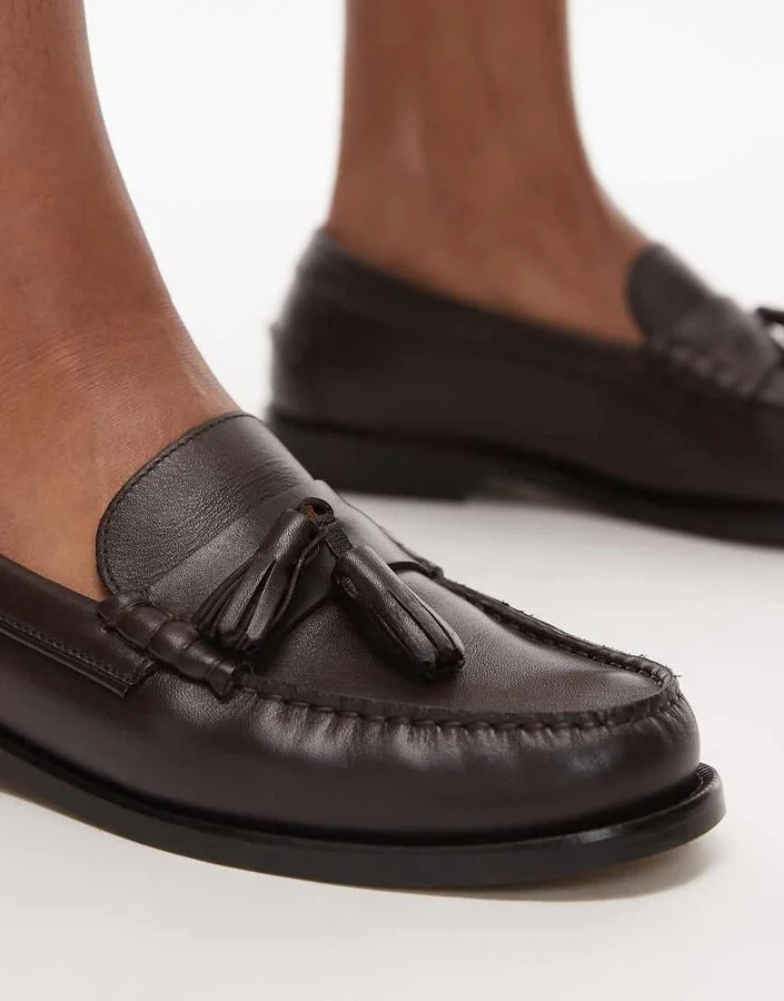 Tommy Hilfiger tassel leather loafers in black - Image 2