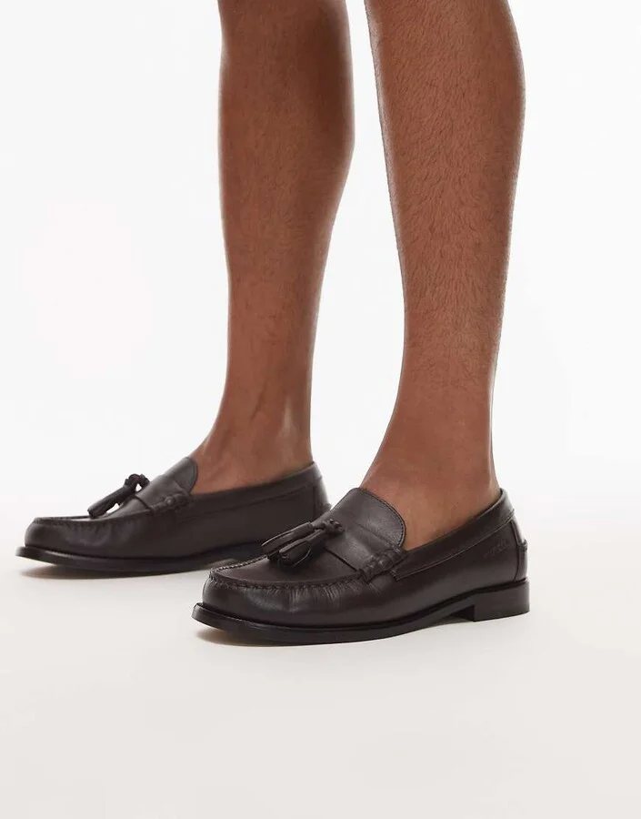 Tommy Hilfiger tassel leather loafers in black