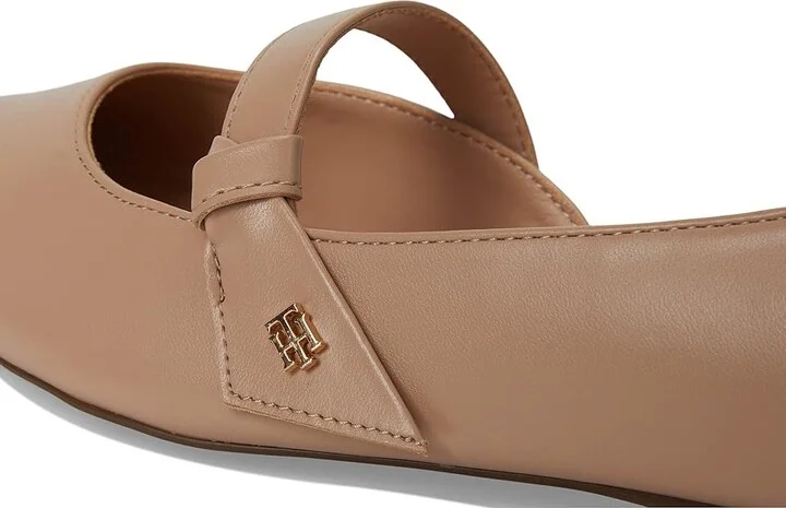 Tommy Hilfiger Venny Women's Flat Shoes Beige : 11 M - Image 7