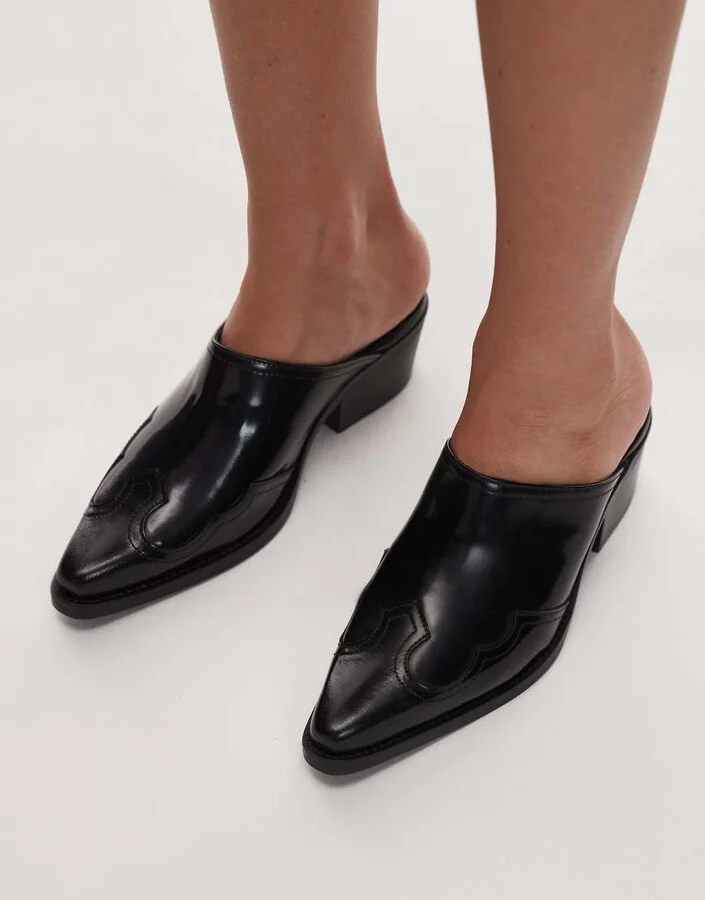 Tommy Hilfiger western detail pointed heel mules in black - Image 2