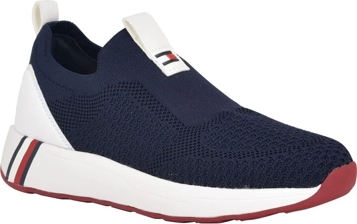 Tommy Hilfiger Women's Aminaz Sneaker