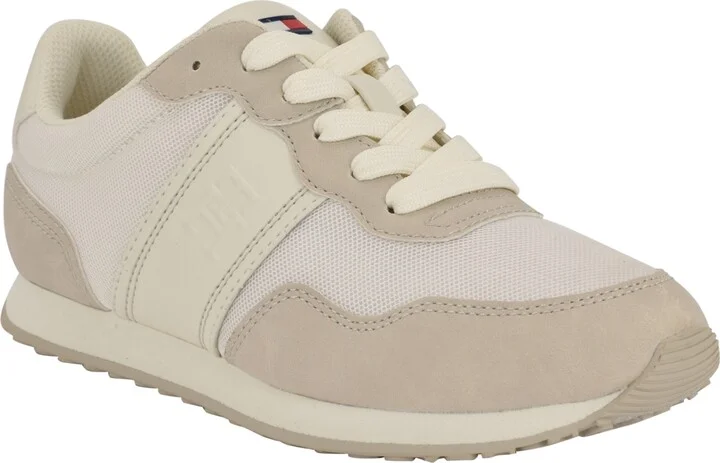 Tommy Hilfiger Women's Cameo Retro Lace-Up Sneakers